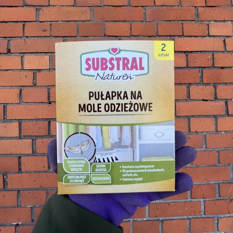 pułapka-na-mole-odzieżowe-substral.jpg