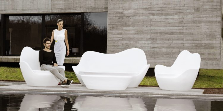 stolik-kawowy-sabina-outdoor_furniture_design_sofa_table_vondom_modern_light_mariscal_1_.jpg