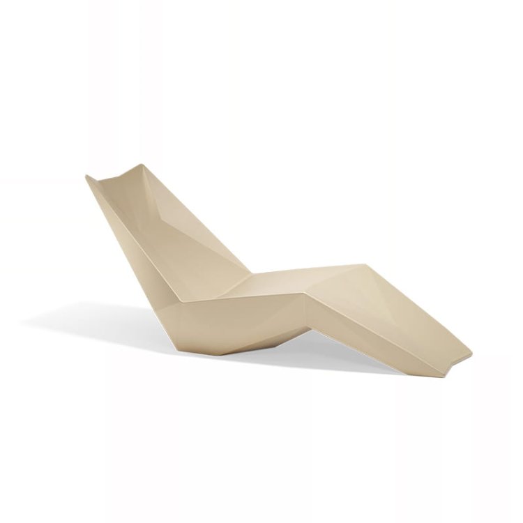 lezak-faz-Vondom-Faz-sunbed-outdoor-furniture-sun-lounger-1.jpg