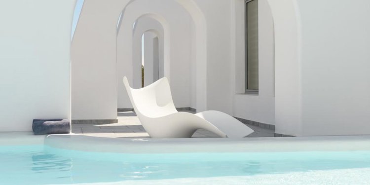lezak-surf-luxury-outdoor-design-furniture-sunlounge-surf-karimrashid-vondom_2_.jpg