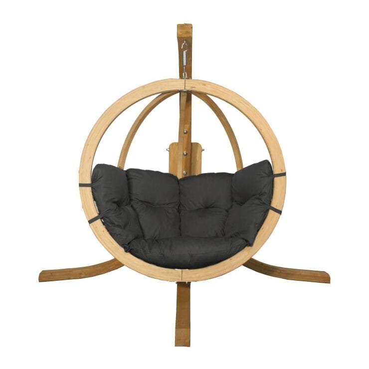 fotel-wiszacy-swing-pod-szare-poduszki