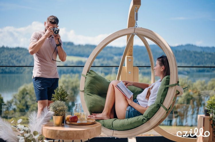 fotel-wiszacy-swing-pod-aranzacja-zewnetrzna