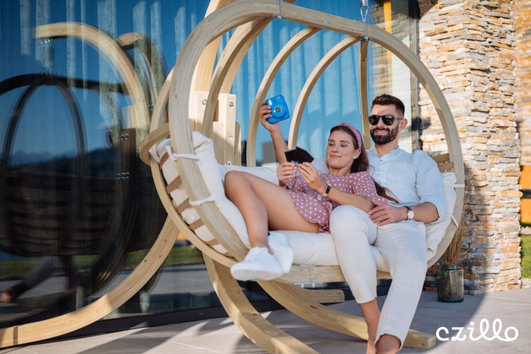fotel-wiszacy-swing-pod-xl-selfie-taras