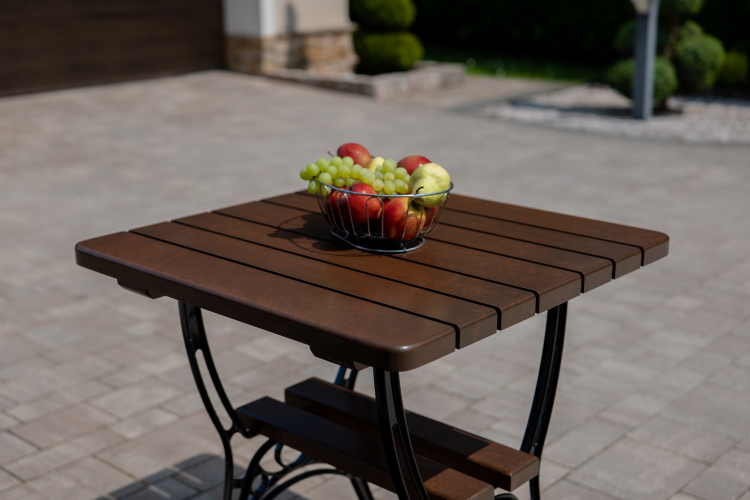 stół-królewski-drewniany 3.png