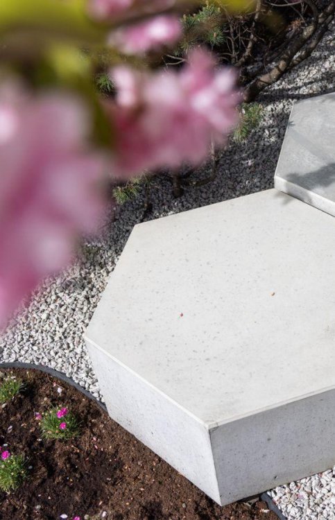 stolik-betonowy2024-12-19 o 14.08.16 5.jpeg