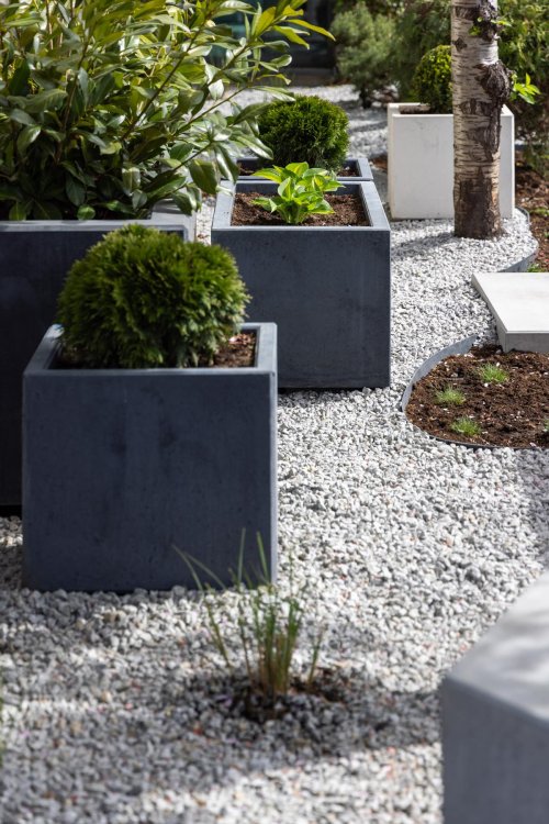 donica-betonowa2024-12-20 o 09.57.46 3.jpeg