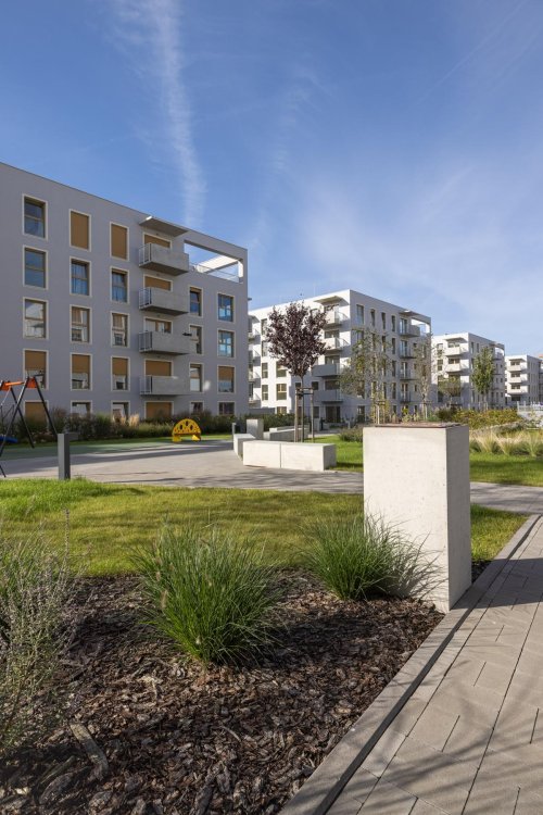 donica-betonowa2024-12-20 o 10.21.10 3.jpeg