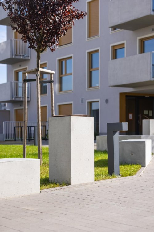 donica-betonowa2024-12-20 o 10.21.10 5.jpeg