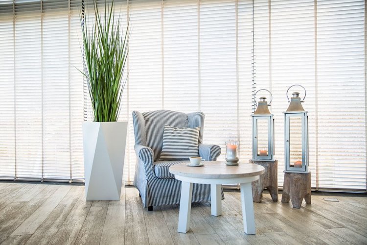 duża biała donica nevis 901.jpg