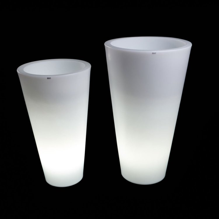 duza-swiecaca-donica della 5.jpg