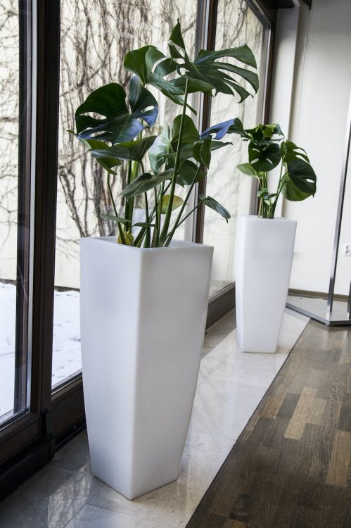 duża donica ogrodowa Juno 15.jpg