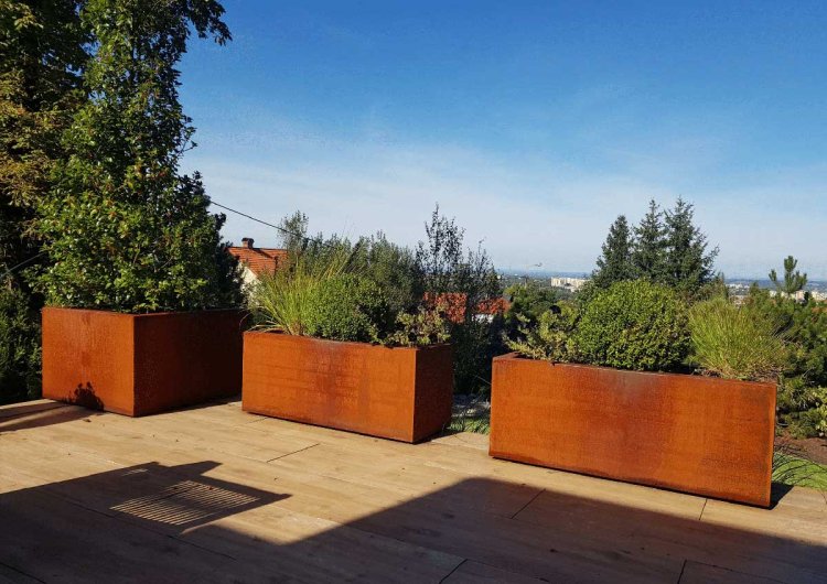 821327e7d7b5c3832a85a9f26f681c59