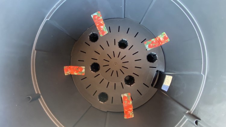 doniczka na pomidory 4.jpeg