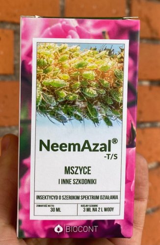 neemazal - naturalny środek na mszyce .jpg