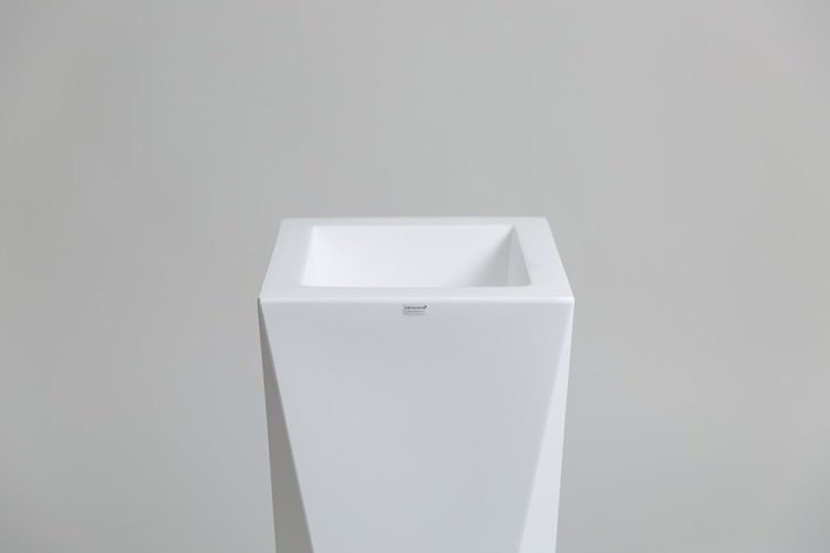 biała wysoka donica Rossa4.jpg