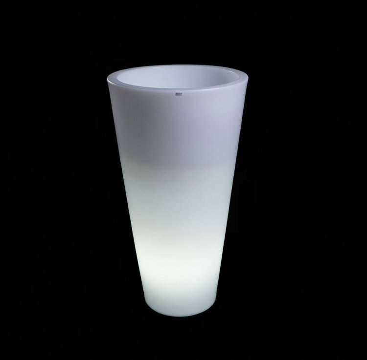 duza-swiecaca-donica della 6.jpg